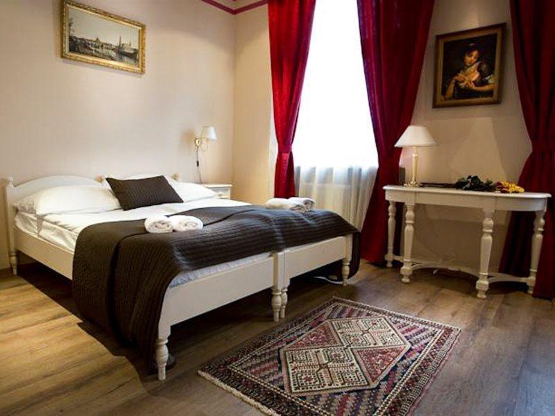 פראג Hotel Nabucco מראה חיצוני תמונה